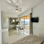 アパート Estudio Torres Del Sol アロナ