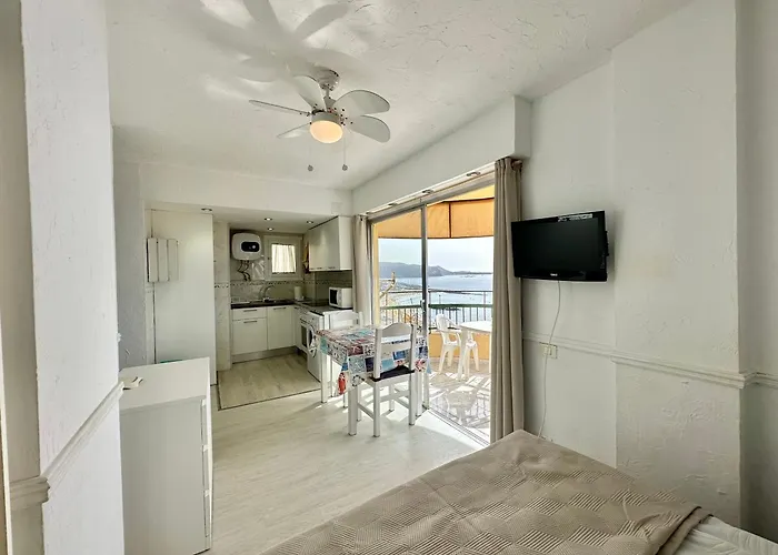 아파트 Estudio Torres Del Sol 아로나